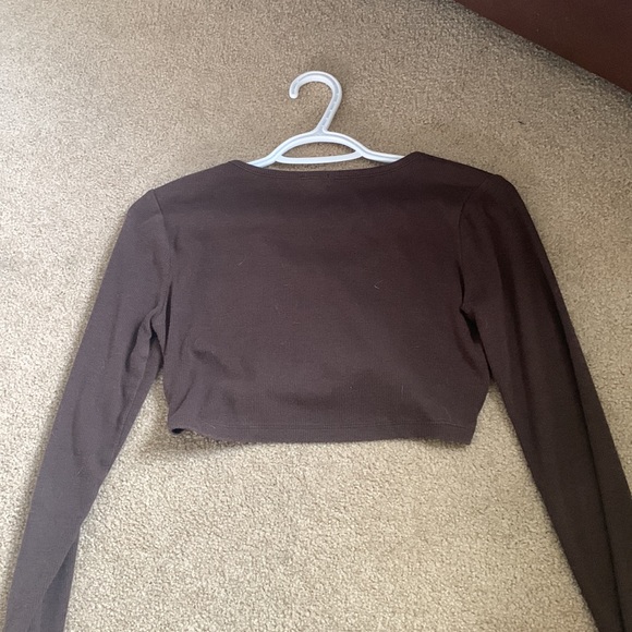 Garage Crop Top - Picture 4 of 4